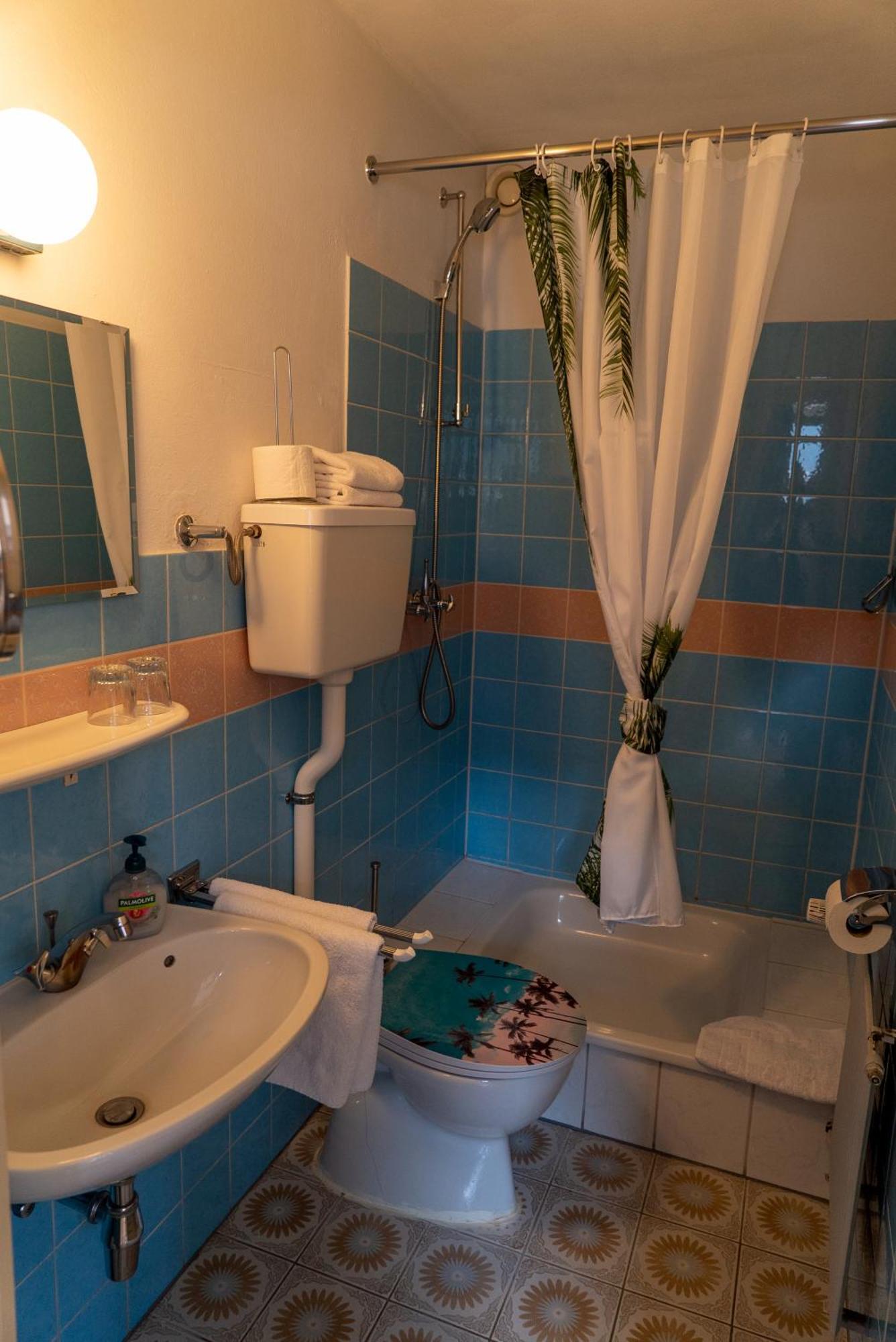 Hotel Bavaria インツェル 部屋 写真