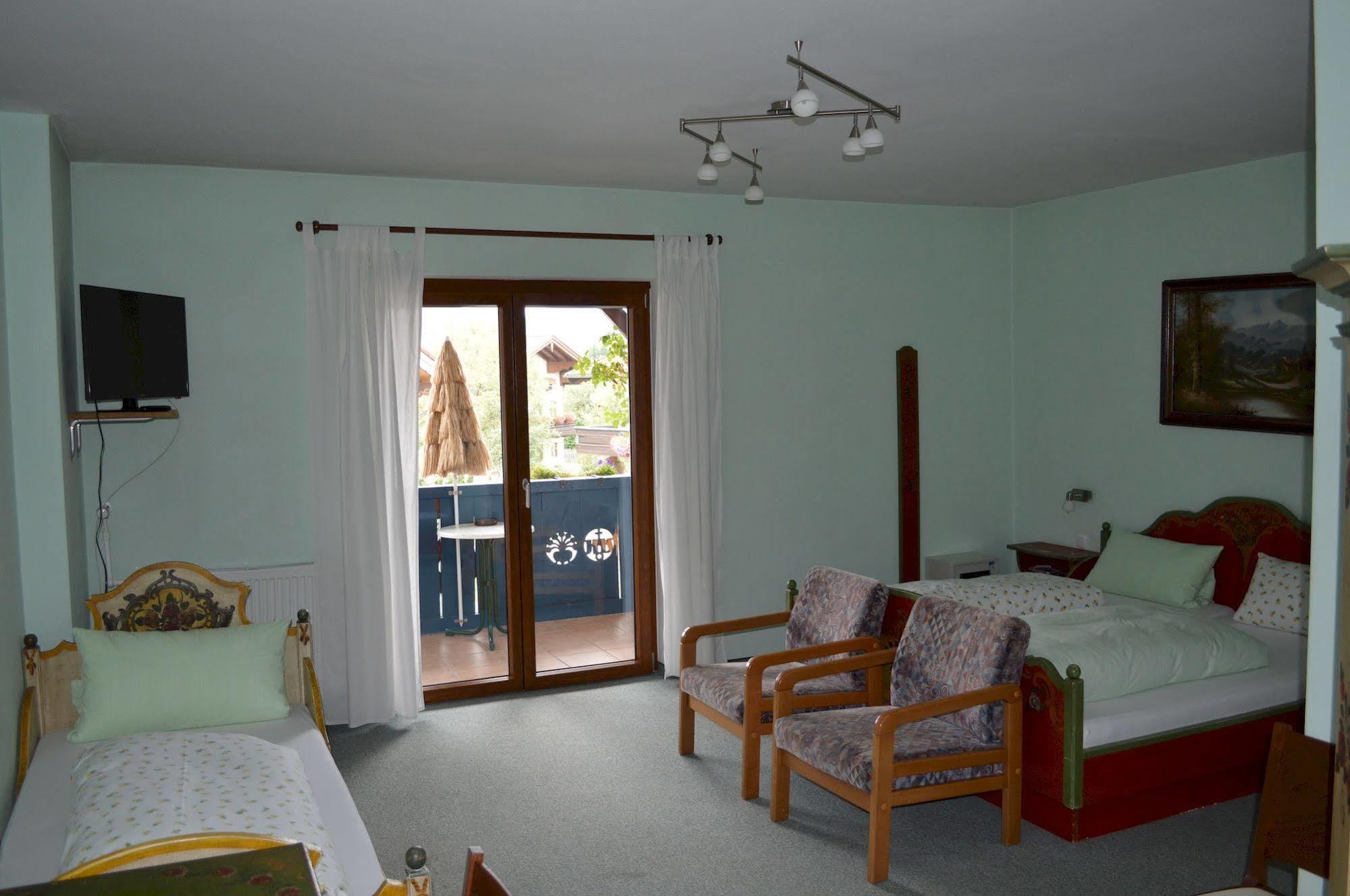 Hotel Bavaria インツェル エクステリア 写真